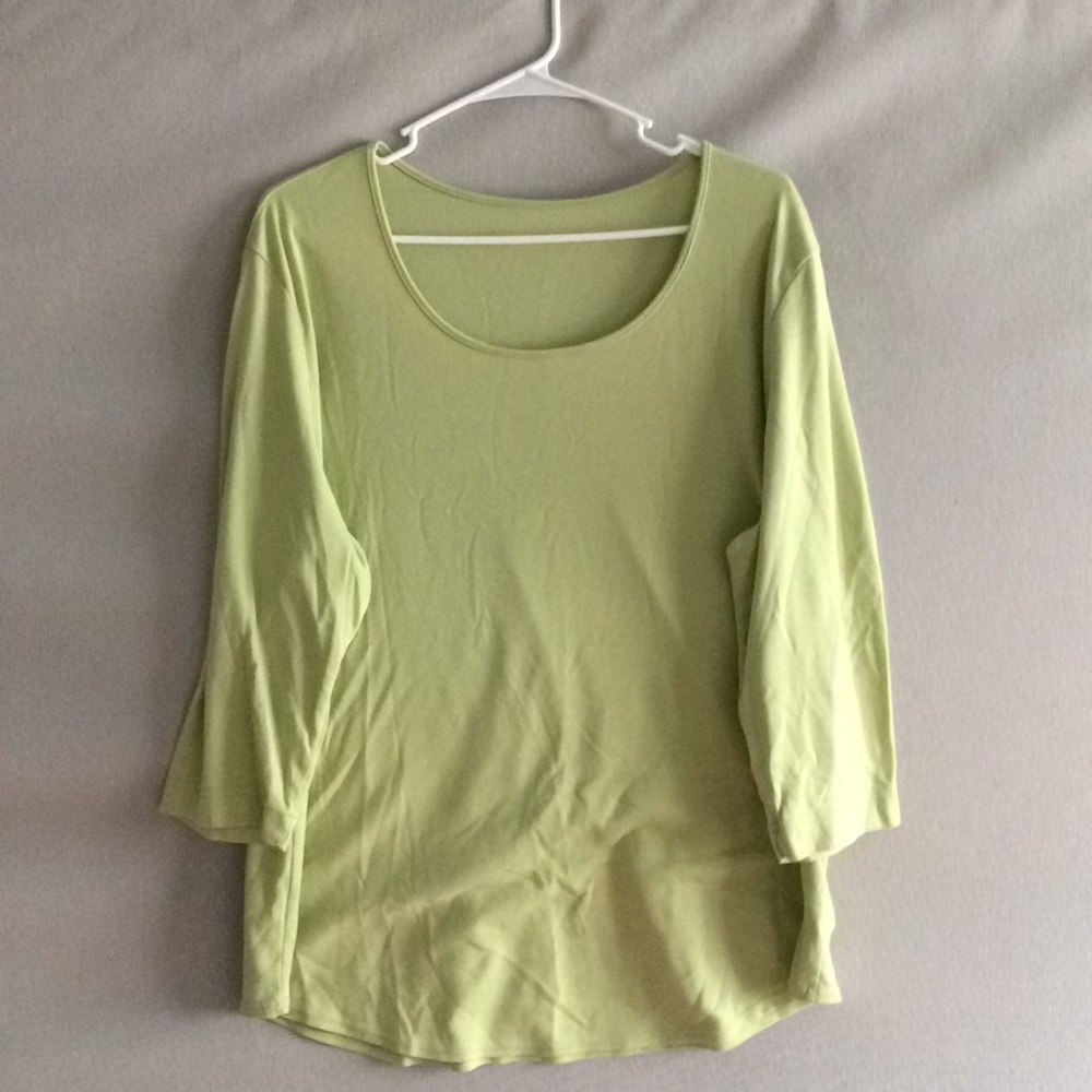 Light green 3/4 Sleeve shirt